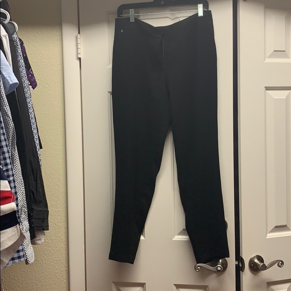 Women’s size 8 tuxedo pant